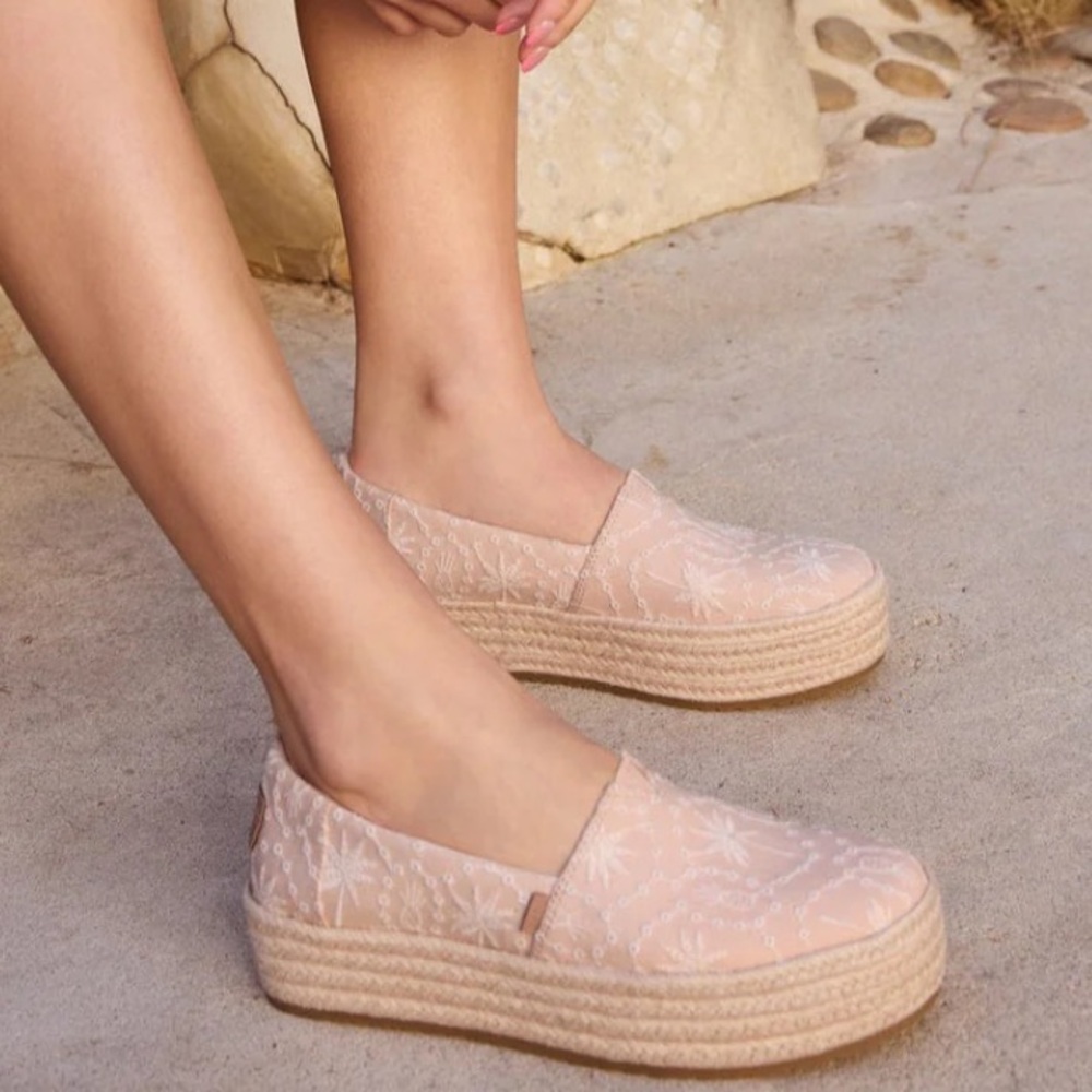 Toms Valencia Platform Espadrille 🍑